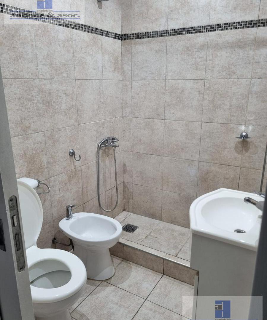 Foto de Dúplex en alquiler Berazategui, imagen 5