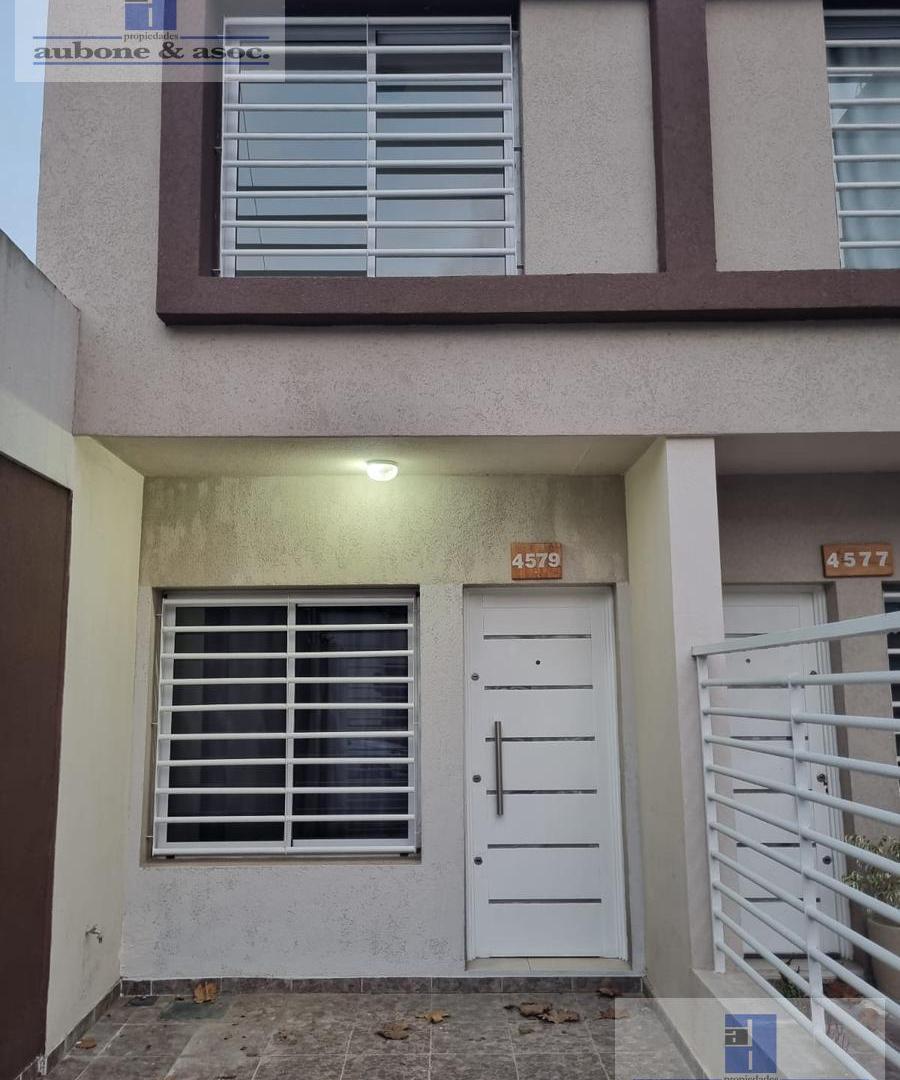 Foto de Dúplex en alquiler Berazategui, imagen 1