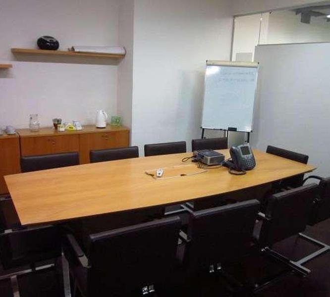 Foto de Oficina totalmente equipada y amoblada en Planta Baja, ideal para, imagen 5