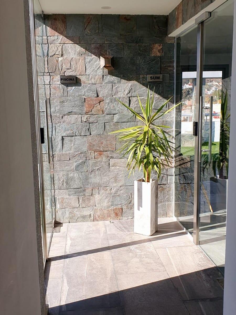SE VENDE DTO DE DOS DORMITORIOS