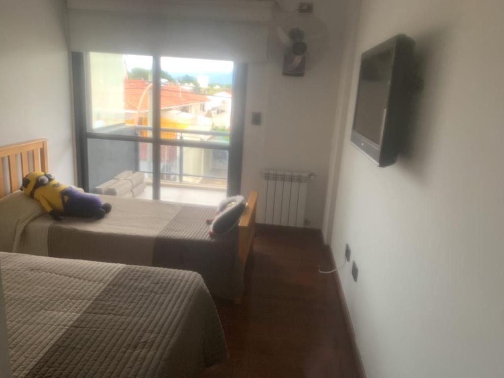 Se Vende Dto Dos Dorm. Dos Baños. en Barrio Villa Dominguez 3