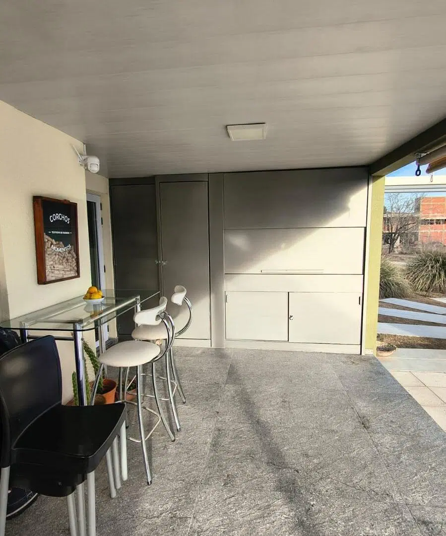 SE VENDE CASA EN CARLOS PAZ GOLF 1