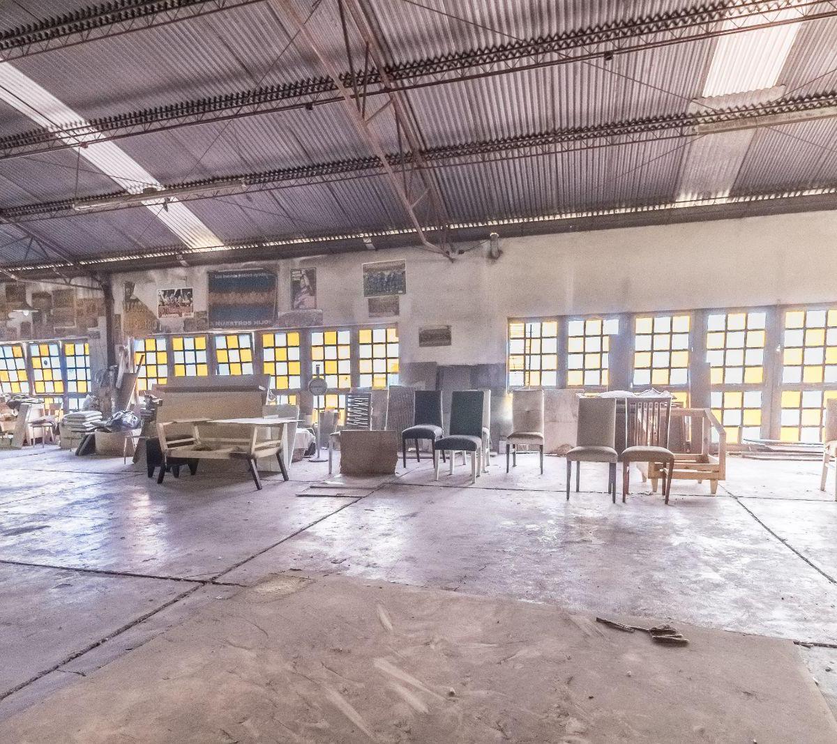 Local Comercial en Venta Ubicado en Paternal 2
