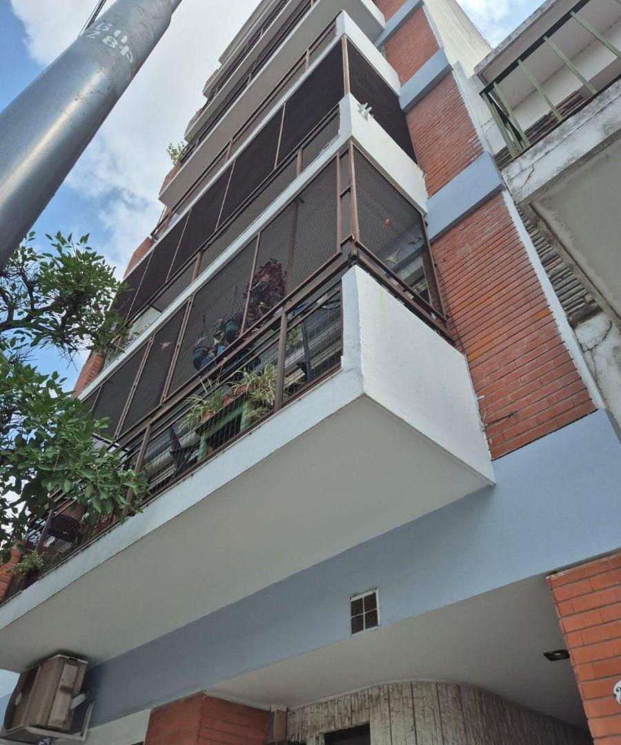 monoambiente c/ balcon terraza