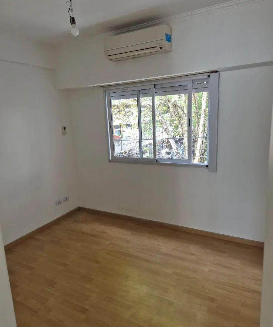 Departamento con regio patio y balcon 76 m² en alquiler en Sáenz Peña 3