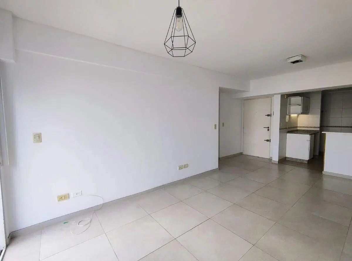 Alquiler Departamento 3 ambientes con Balcón 5
