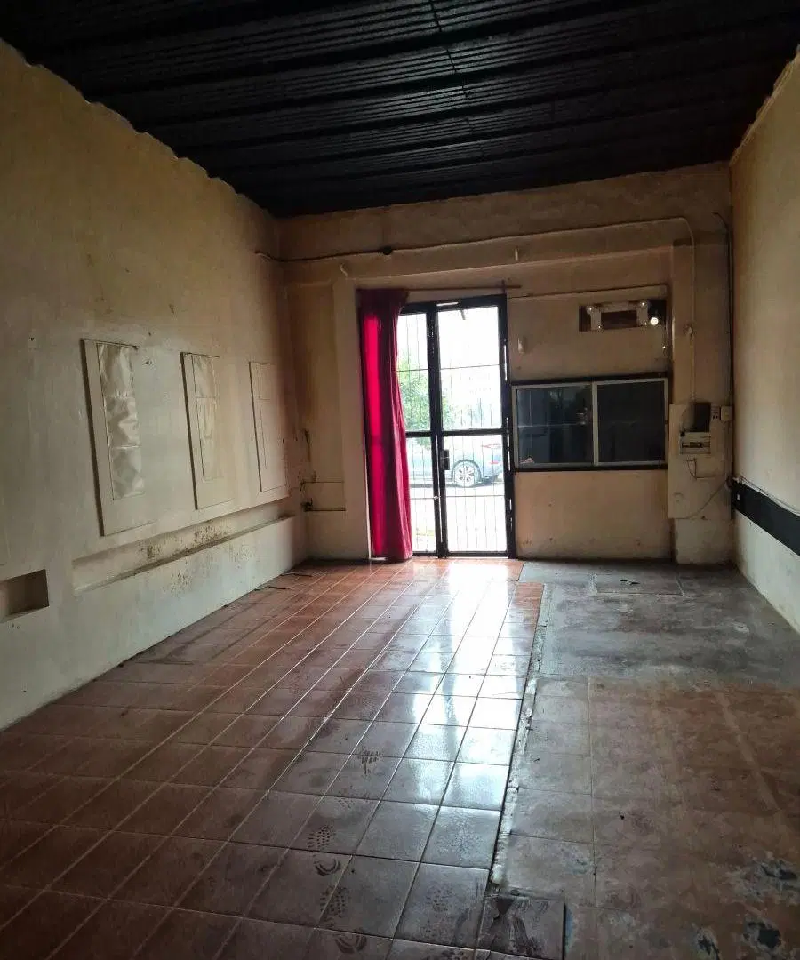 Local de 30 m² en alquiler en Villa Urquiza 4