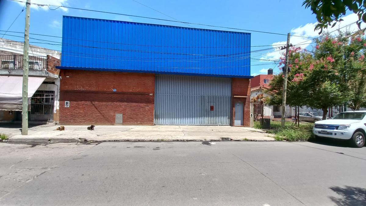 Galpón 900 m² Zona Industrial en Venta - San Martin 3
