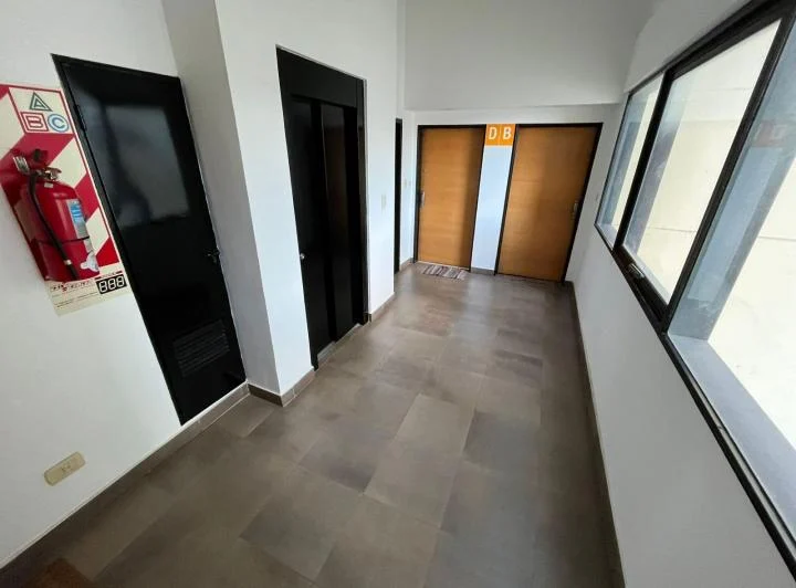 Departamento en La Lucila 3