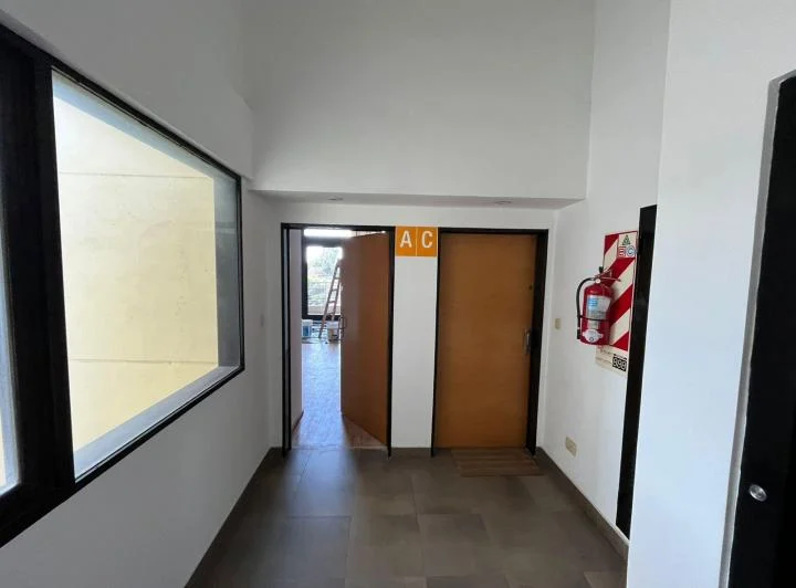 Departamento en La Lucila 1