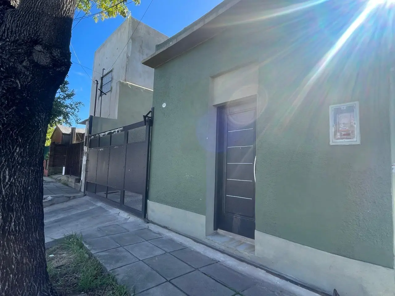 Local/Galpon comercial a estrenar para deposito, distribuidora o comercio, alt de 5 metros 3