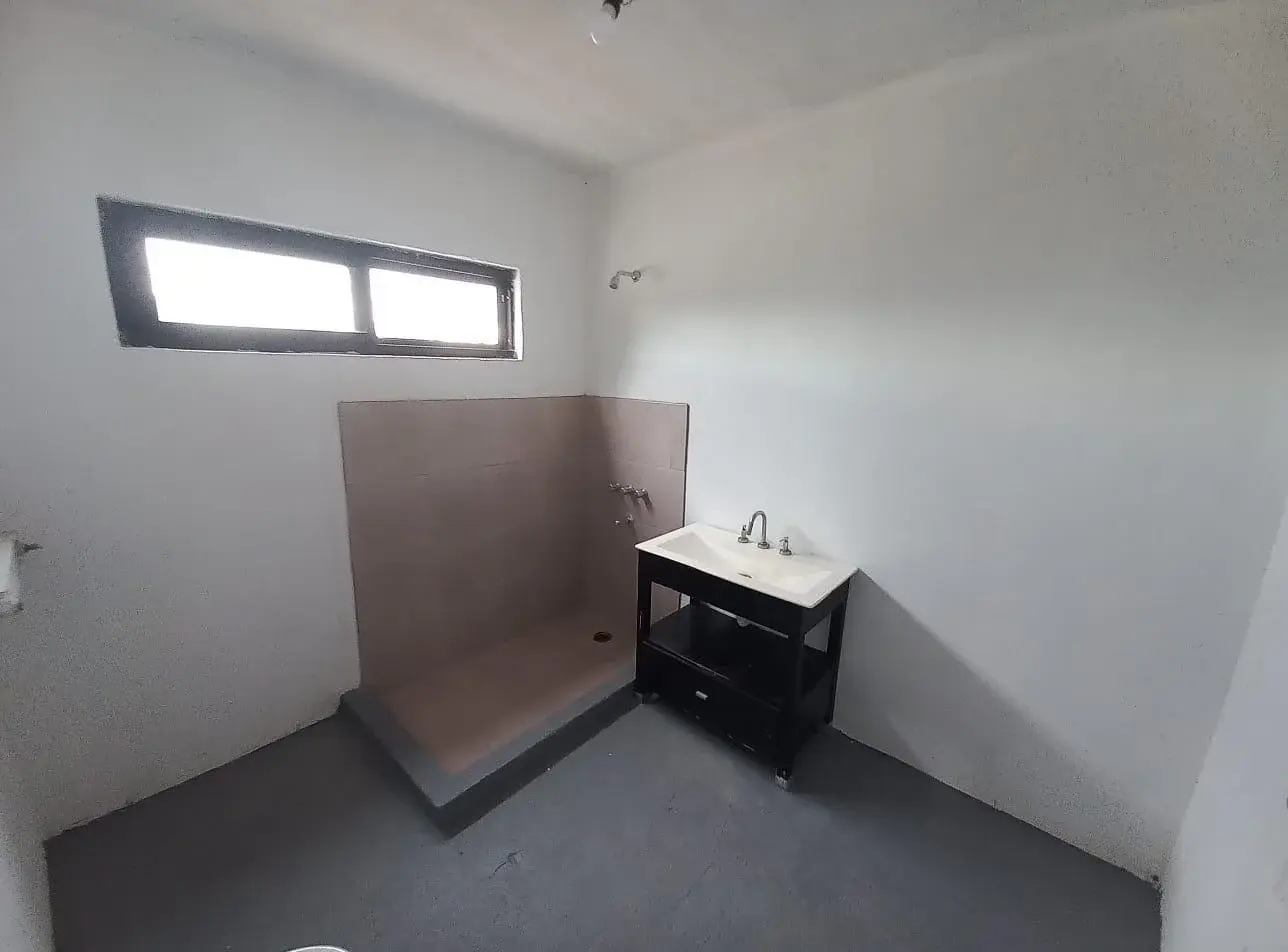 Departamento en Alquiler en Jose León Suarez 2