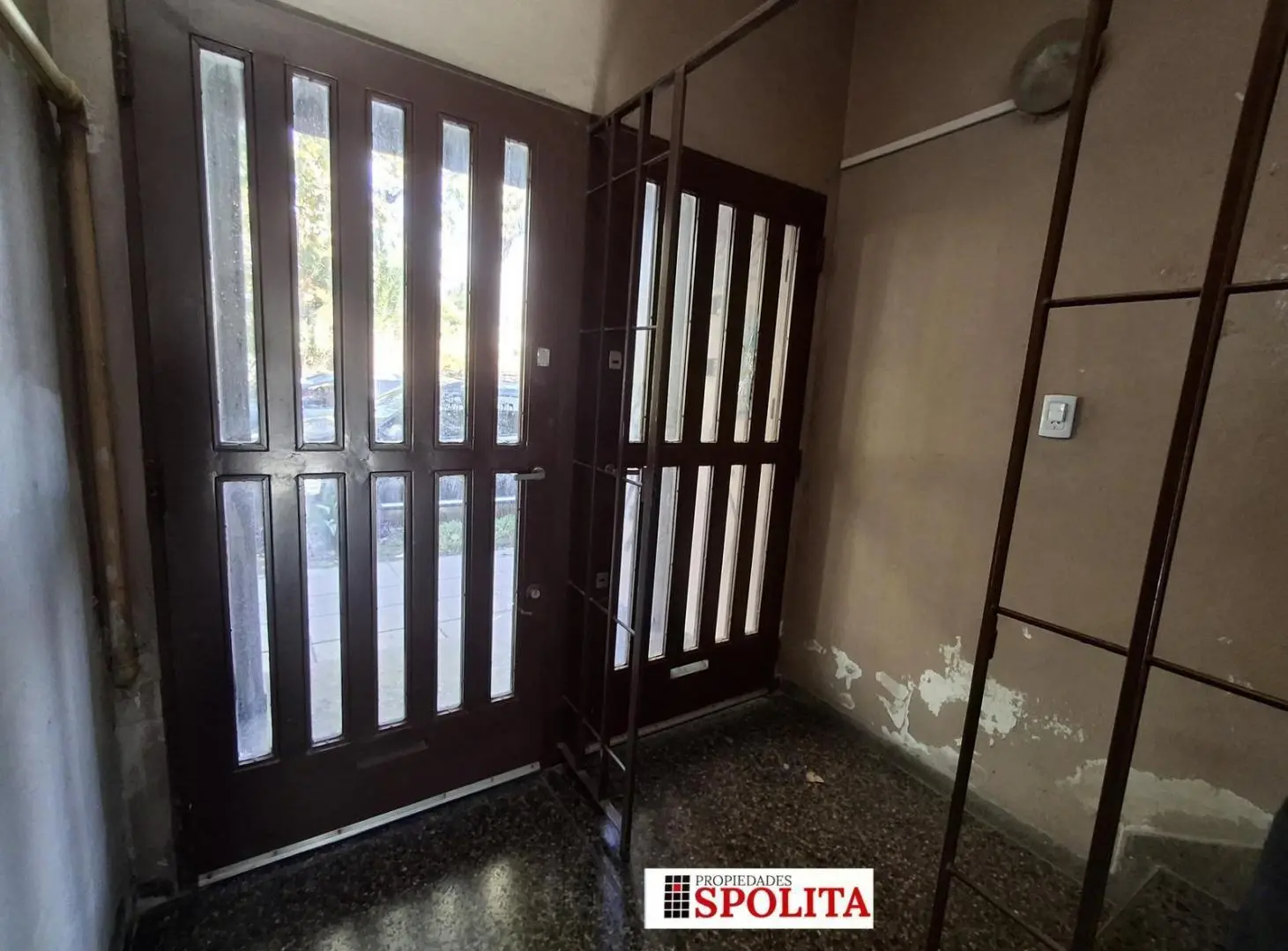 Departamento tipo PH con cochera en Venta en Villa Ballester 5