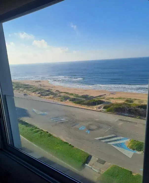 Departamento en Playa Mansa, Punta del Este. 5