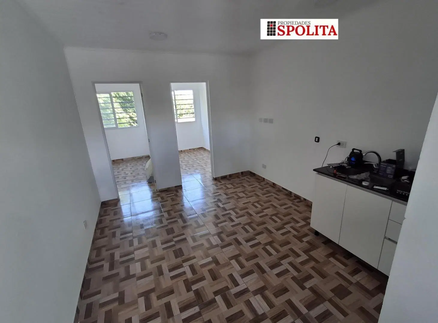 Departamento en Jose León Suarez 2