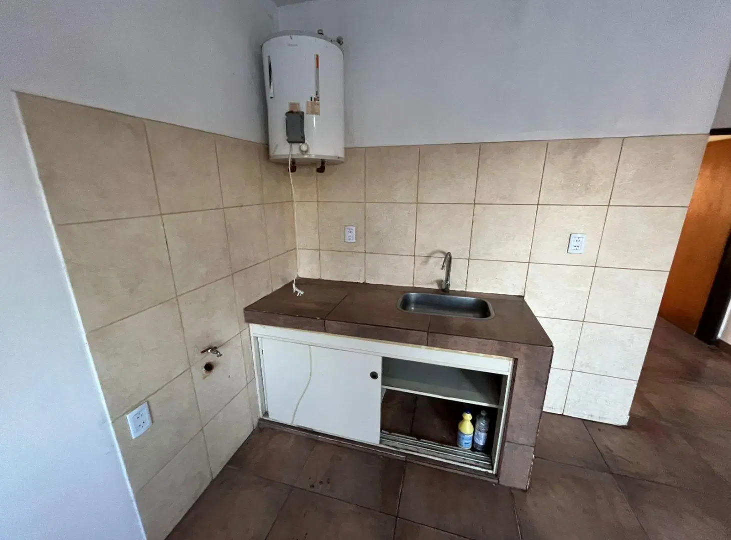 Departamento en Ciudad Jardín El Libertador 4