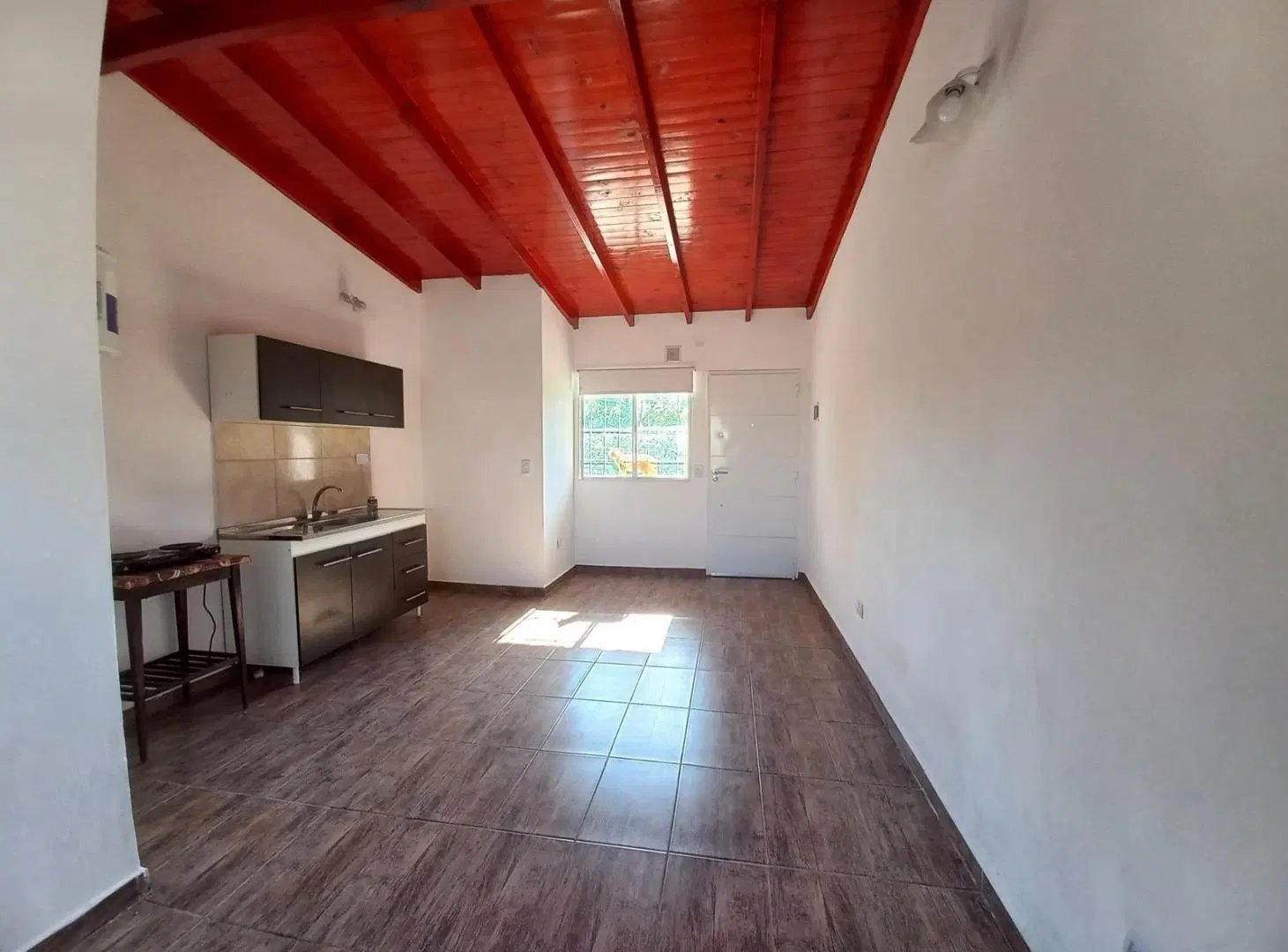 Departamento en Alquiler en Jose León Suarez 3