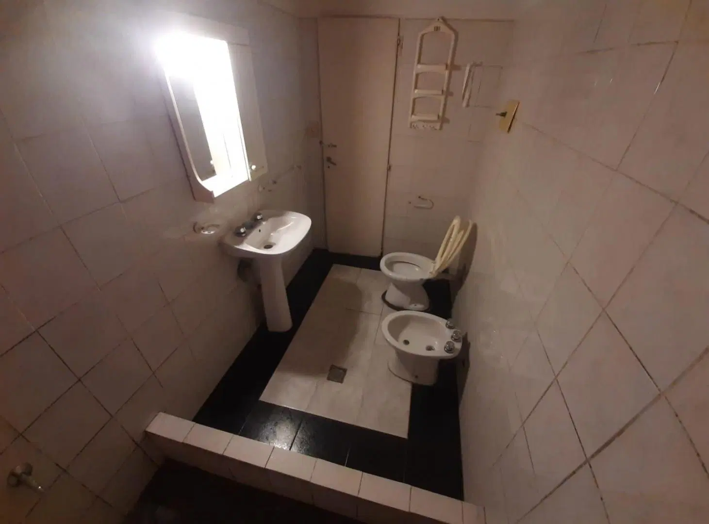 Departamento en Jose León Suarez 5