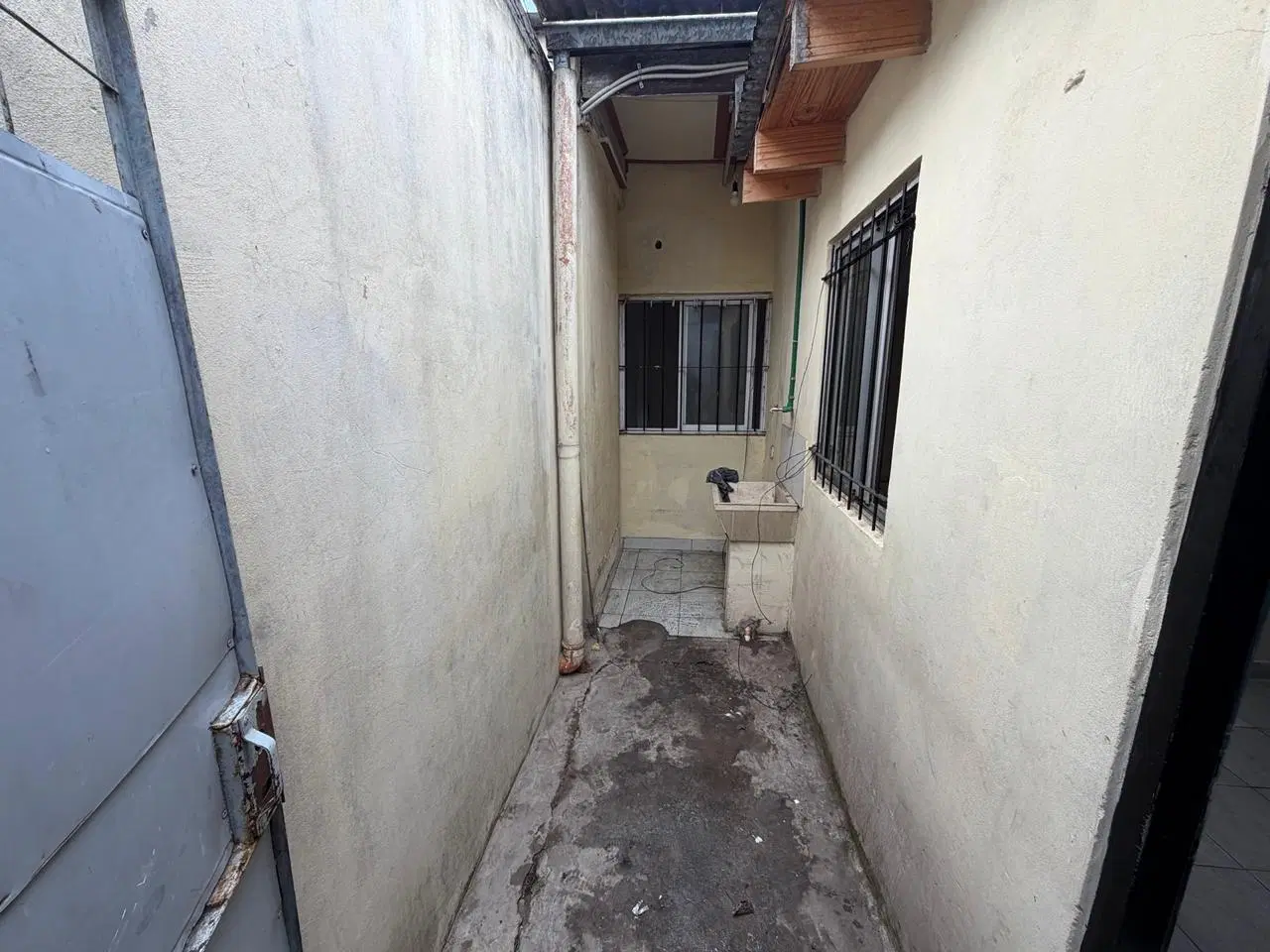 Departamento en Jose León Suarez 5
