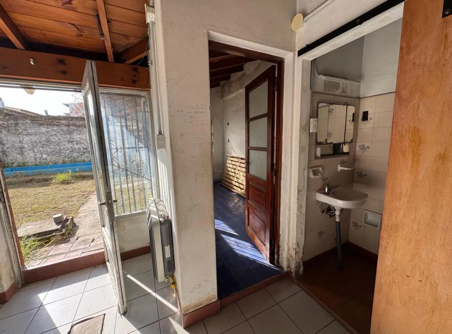 Casa en Jose León Suarez 4