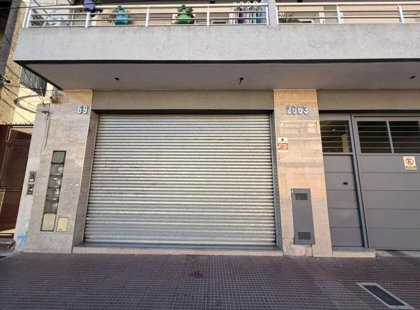 Alquiler de local comercial en Jose Leon Suarez centro 2