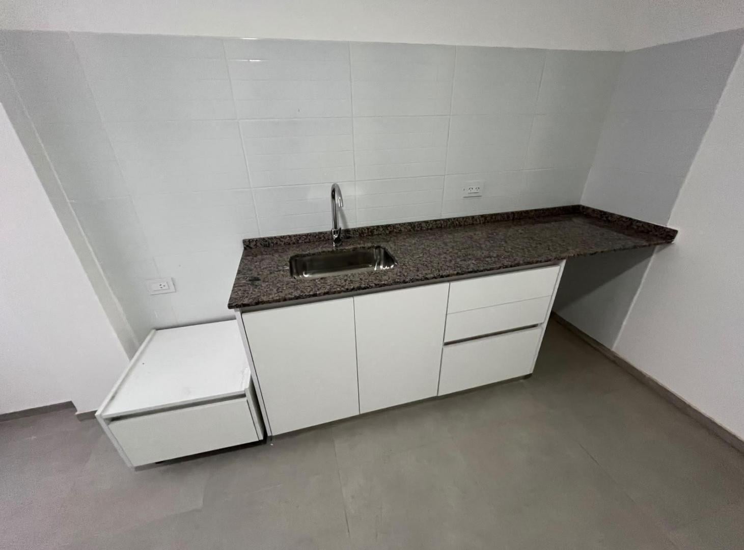 Foto de Departamento 2 ambientes en Jose León Suarez, imagen 2