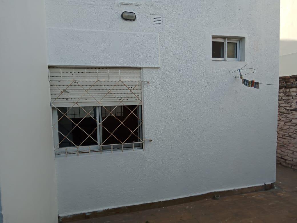 Foto de Departamento en Alquiler en Jose León Suarez, imagen 2