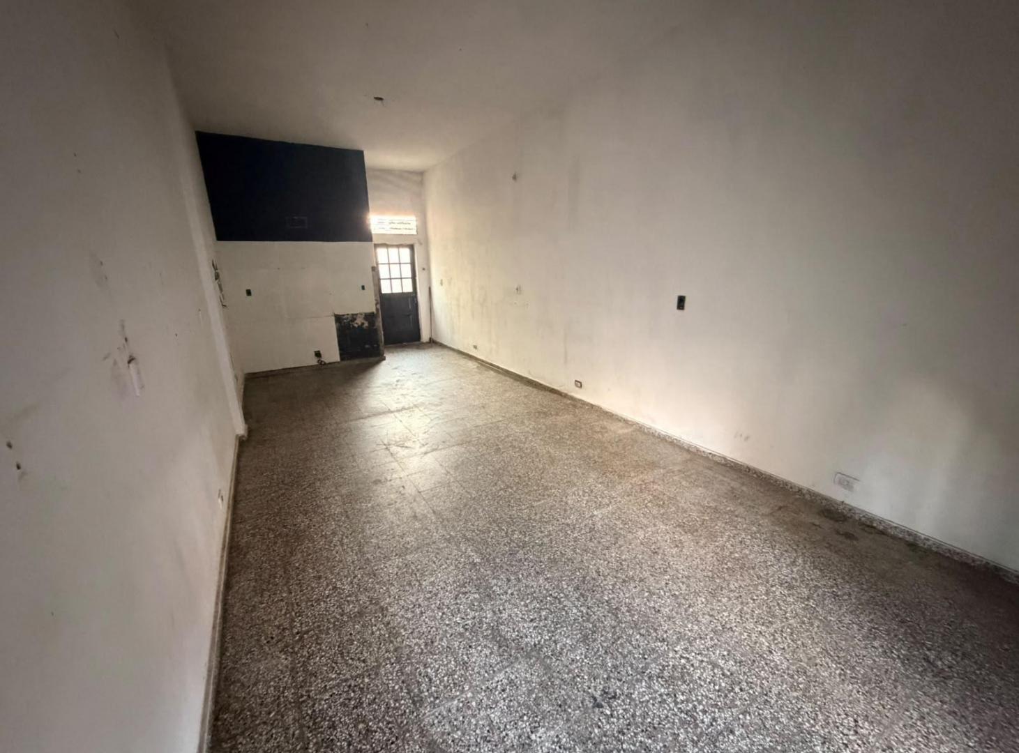 Foto de Local en Alquiler en José León Suarez, imagen 5