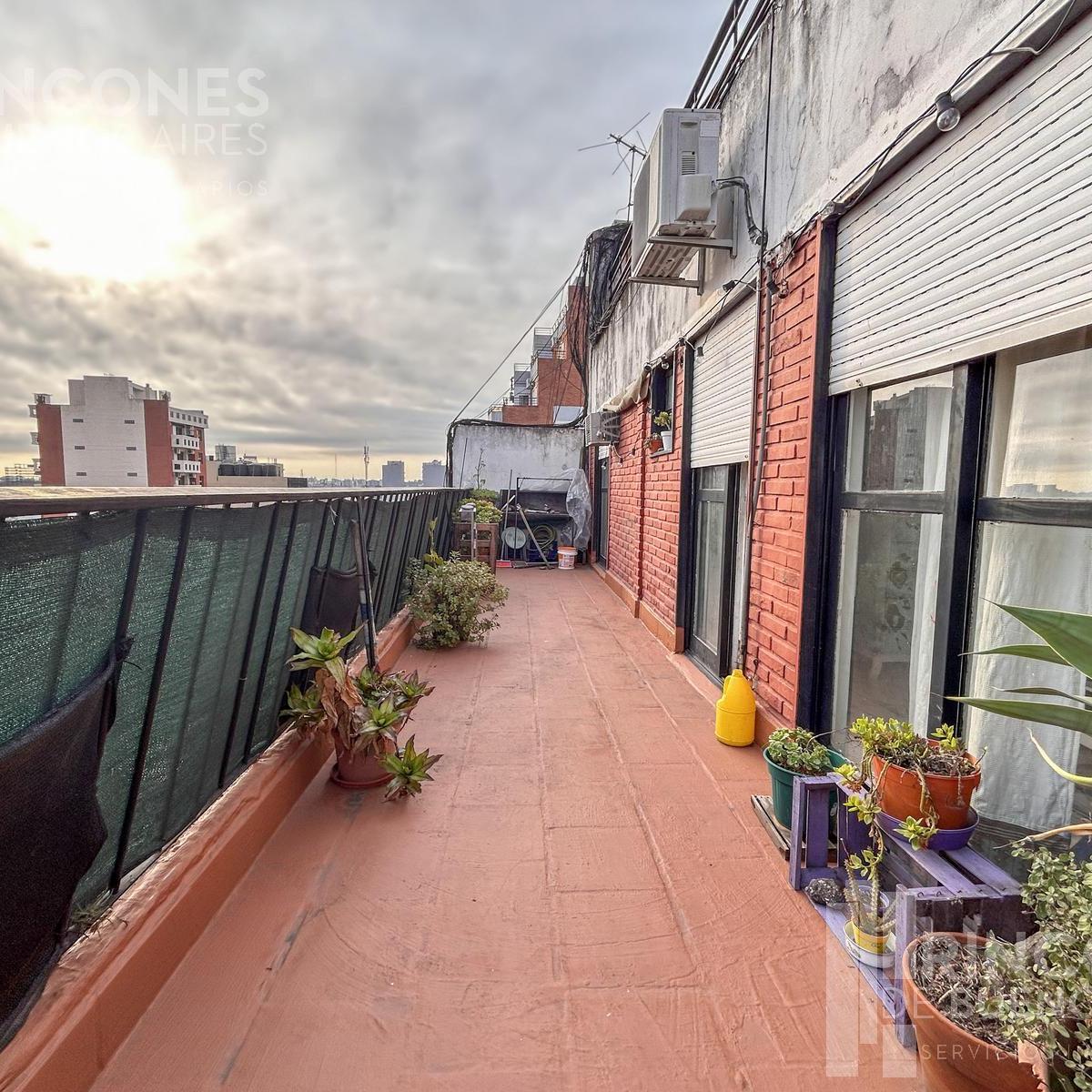 Semipiso C/ Balcón Terraza - 2 Ambientes Todo Luz! Montes de Oca 1700 - Barracas 3