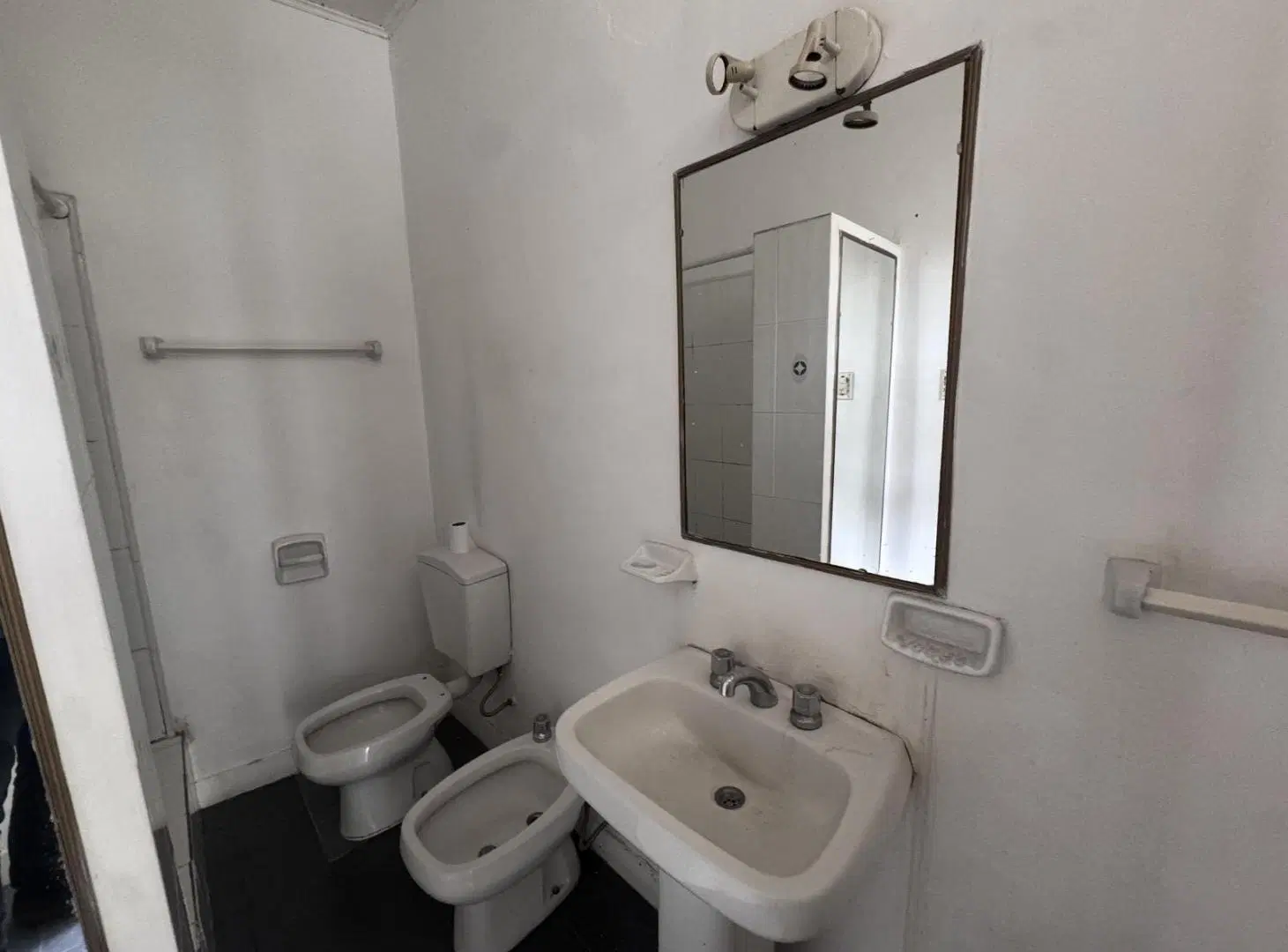 APTO CRÉDITO PH USD 860/m2 tipo loft con entrepiso y espacio aéreo – Barracas OPORTUNIDAD 4