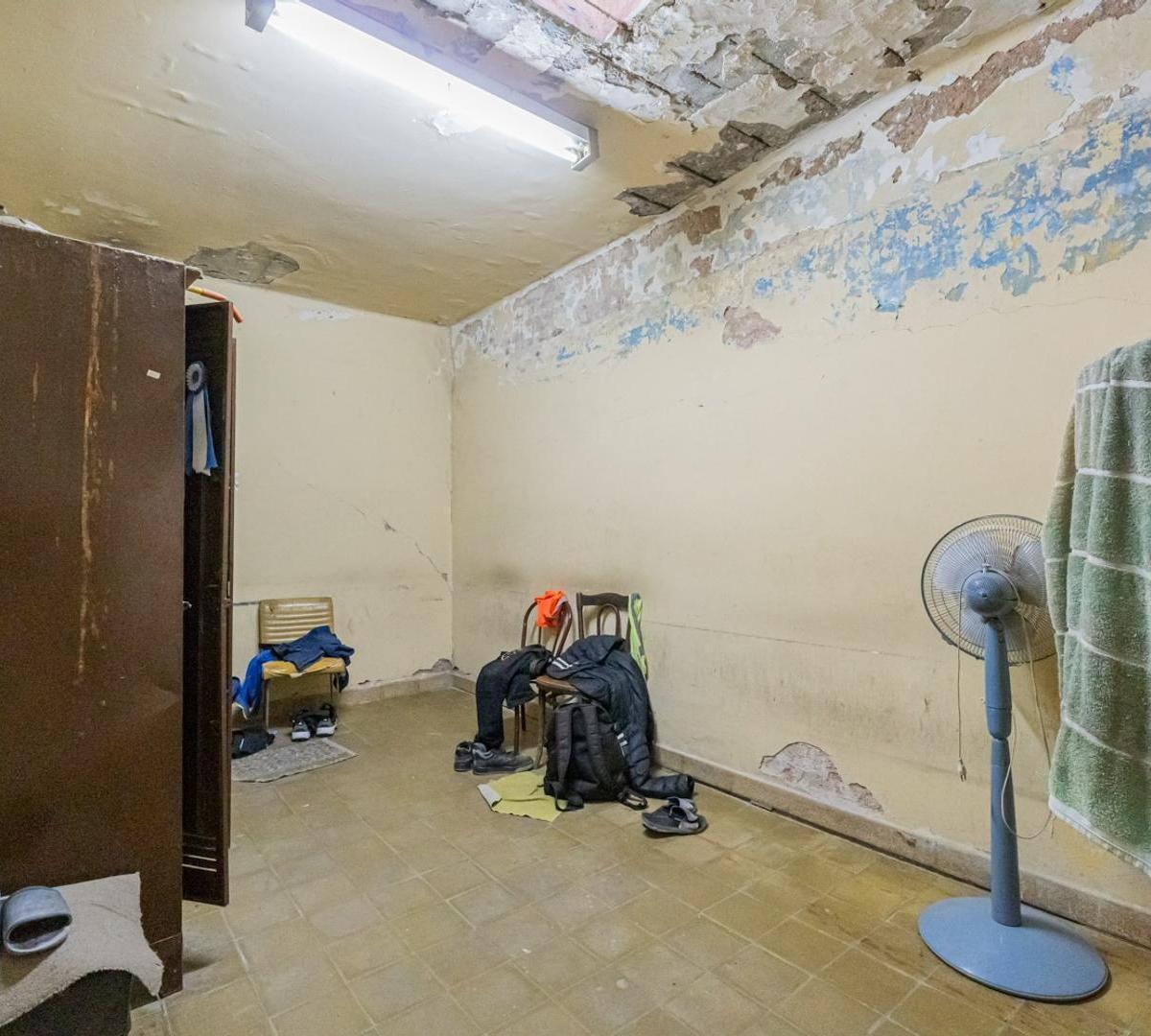 Único E Inmensurable Lote / Local de 43,25 m X 55,94 m 4