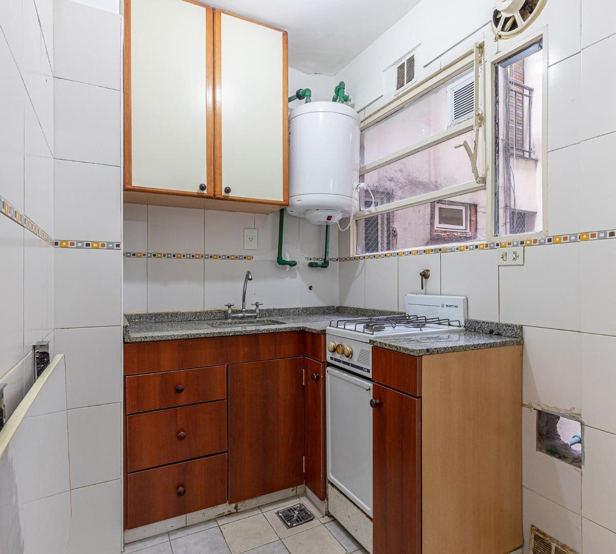 Cómodo Departamento Reacondicionado de 2 Ambientes en Venta 5