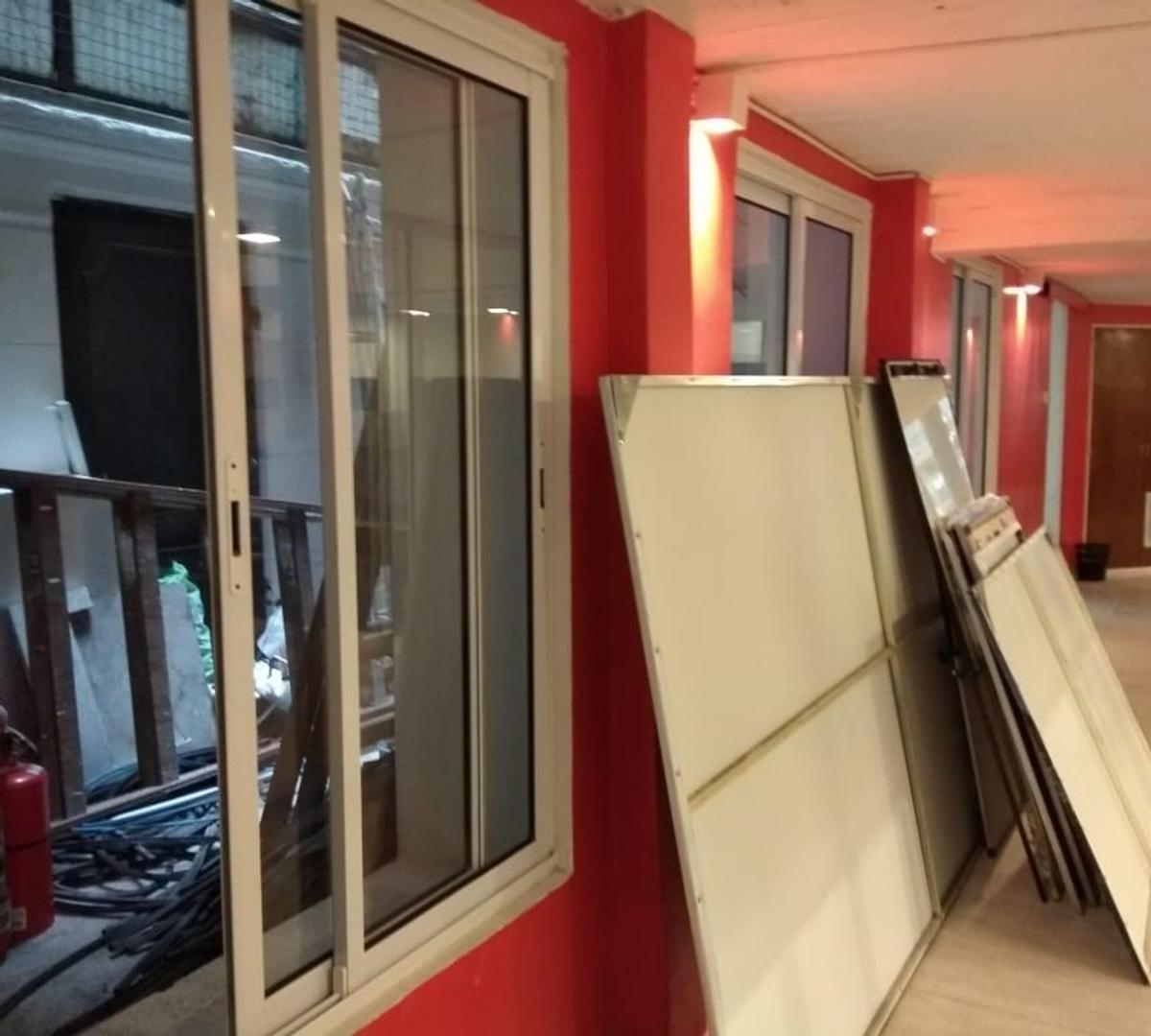 Foto de Local comercial - Barrio Norte - Venta con Renta, imagen 3