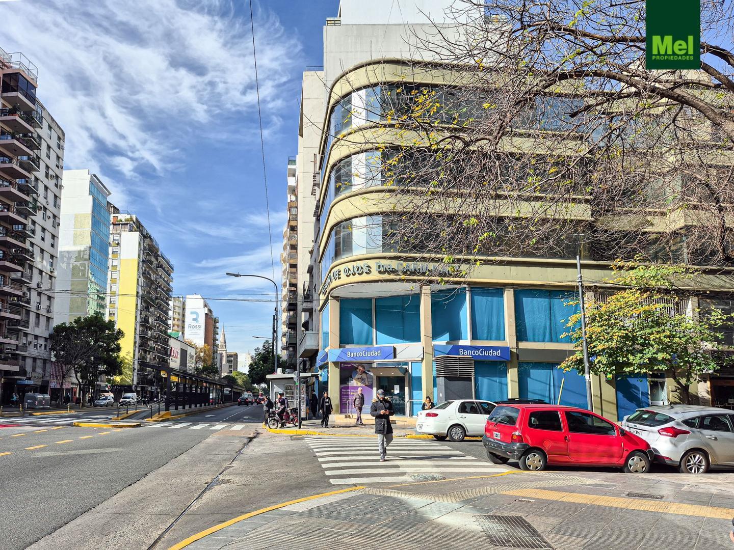 Terreno en esquina sobre Cabildo, Belgrano.