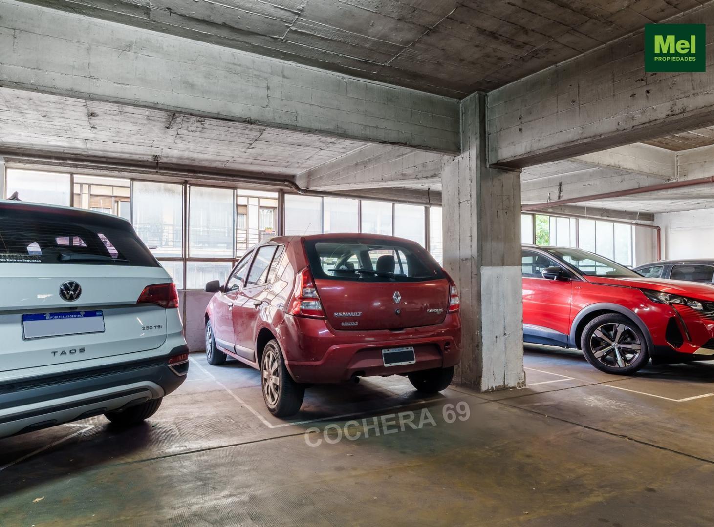 Foto de Cochera cub. fija - Recoleta - Venta en bloque, imagen 3