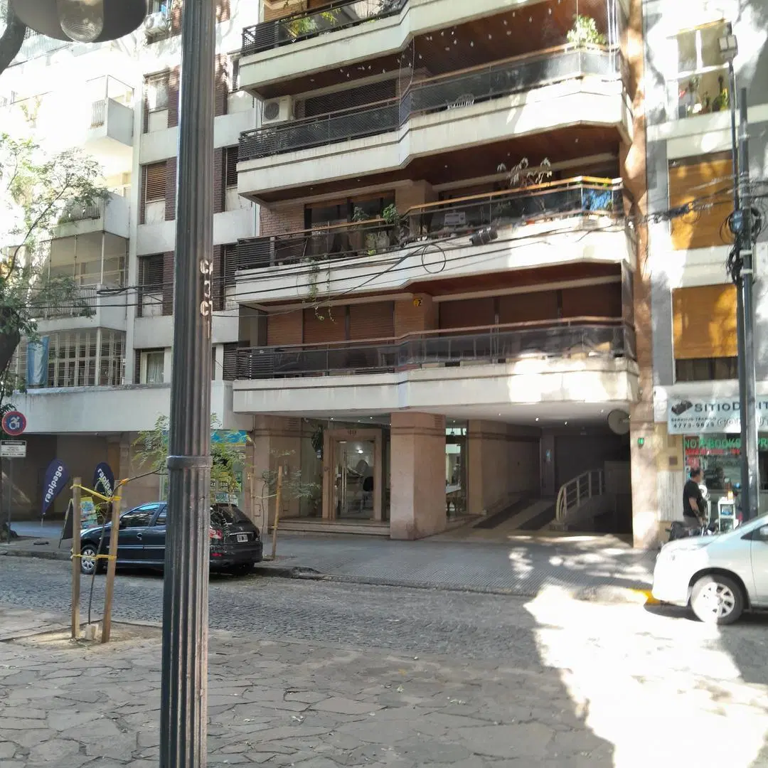 Exclusivo piso | 5 ambientes | 2 cocheras | Belgrano 1