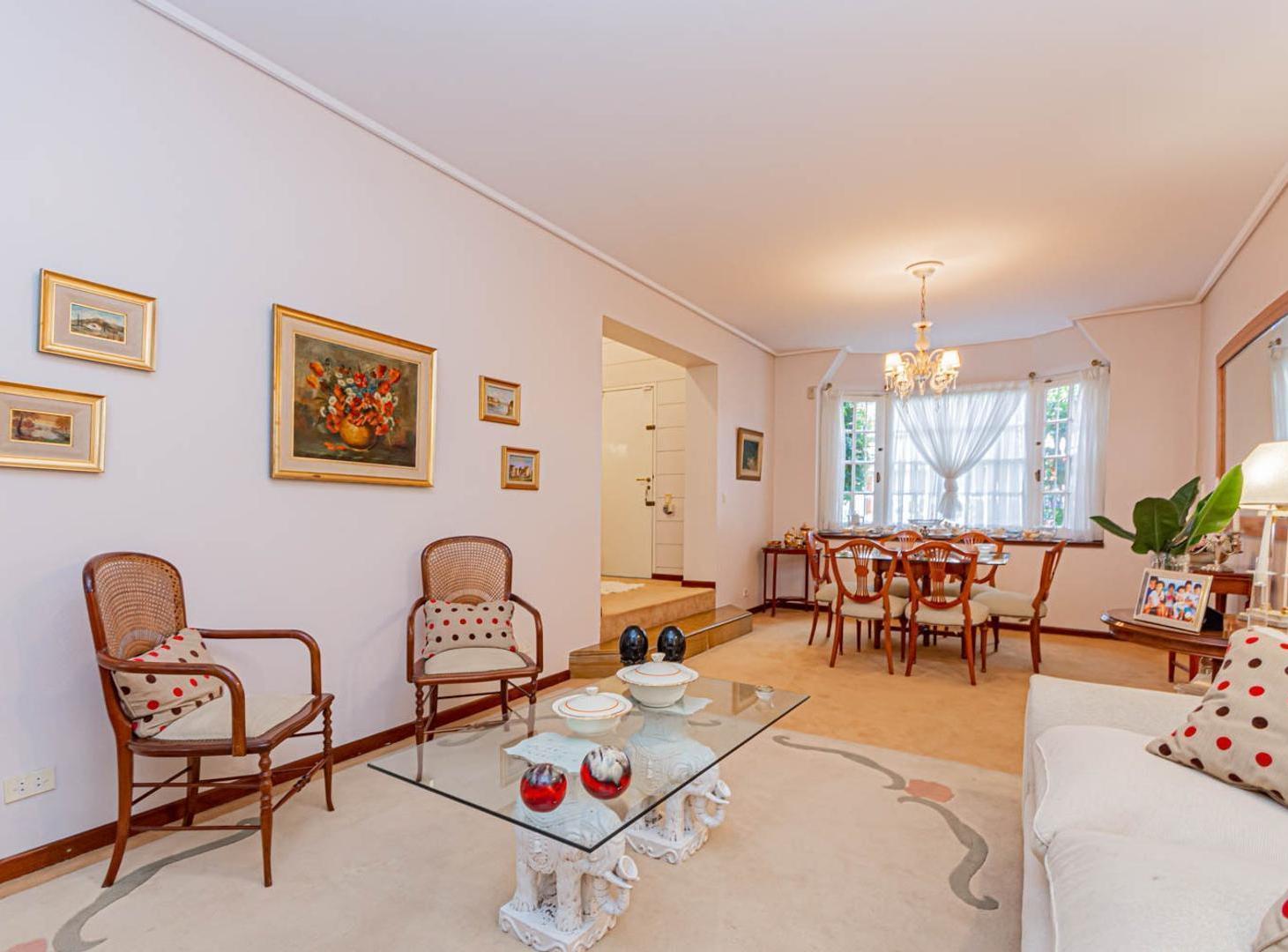 Foto de Casa | Parque, Piscina y Cochera | Venta, Devoto, imagen 2