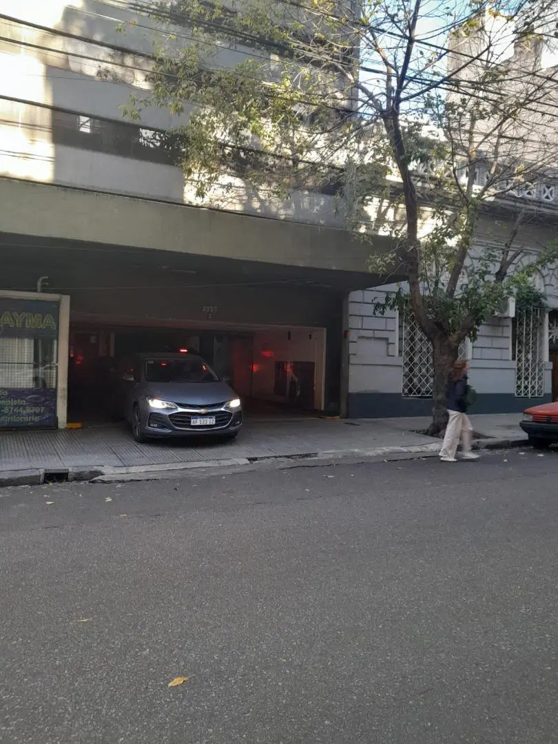 Cochera Cubierta - Recoleta - Venta 2