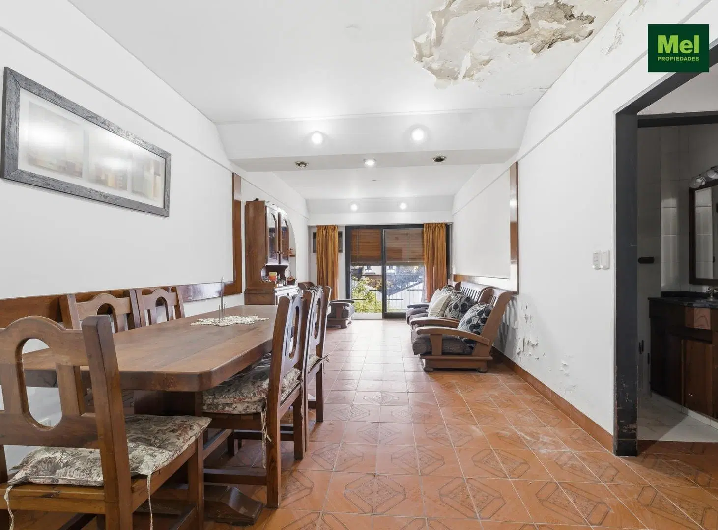 Edificio|2 PH | Venta en bloque en V Urquiza| Galpón/cochera 5