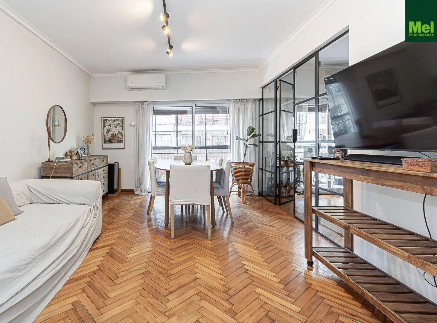 Piso| 4 Ambientes |Con depende y cochera |Venta en Belgrano 1