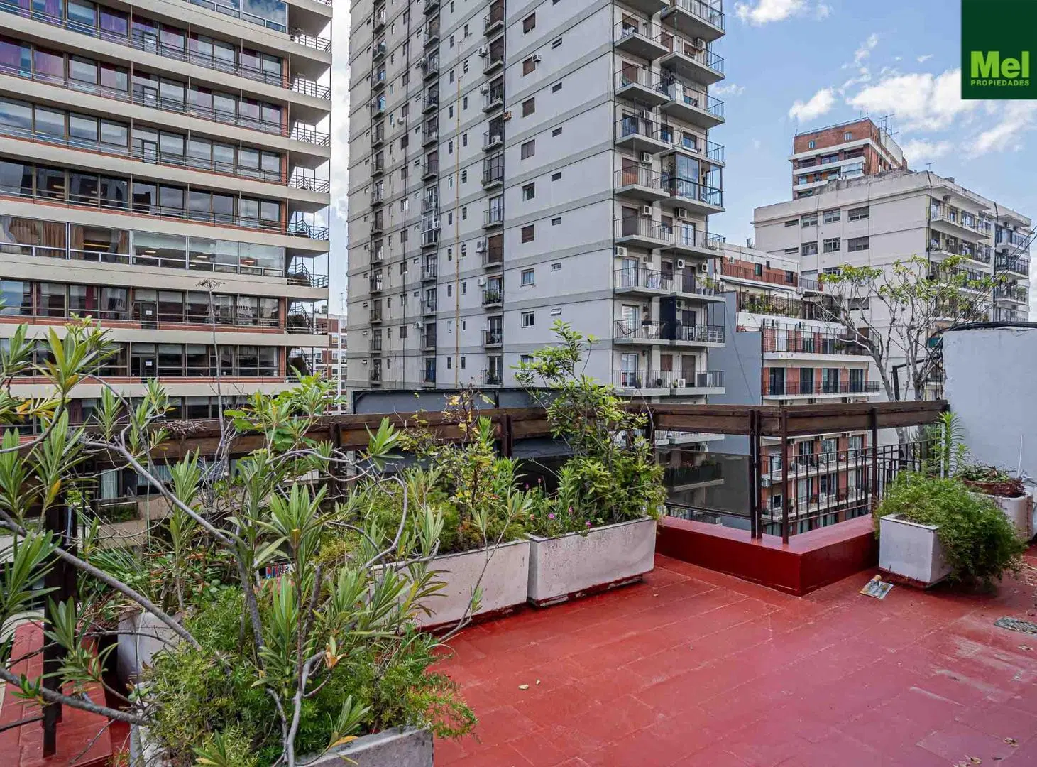Piso|4 ambientes| Venta Belgrano| balcón terraza I cochera 8