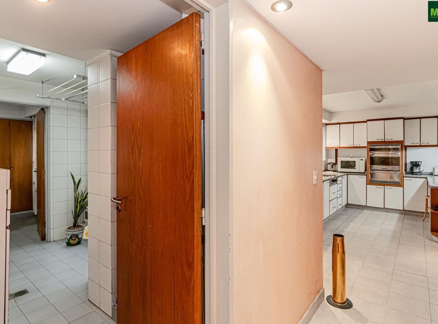 Exclusivo piso | 5 ambientes | 2 cocheras | Belgrano