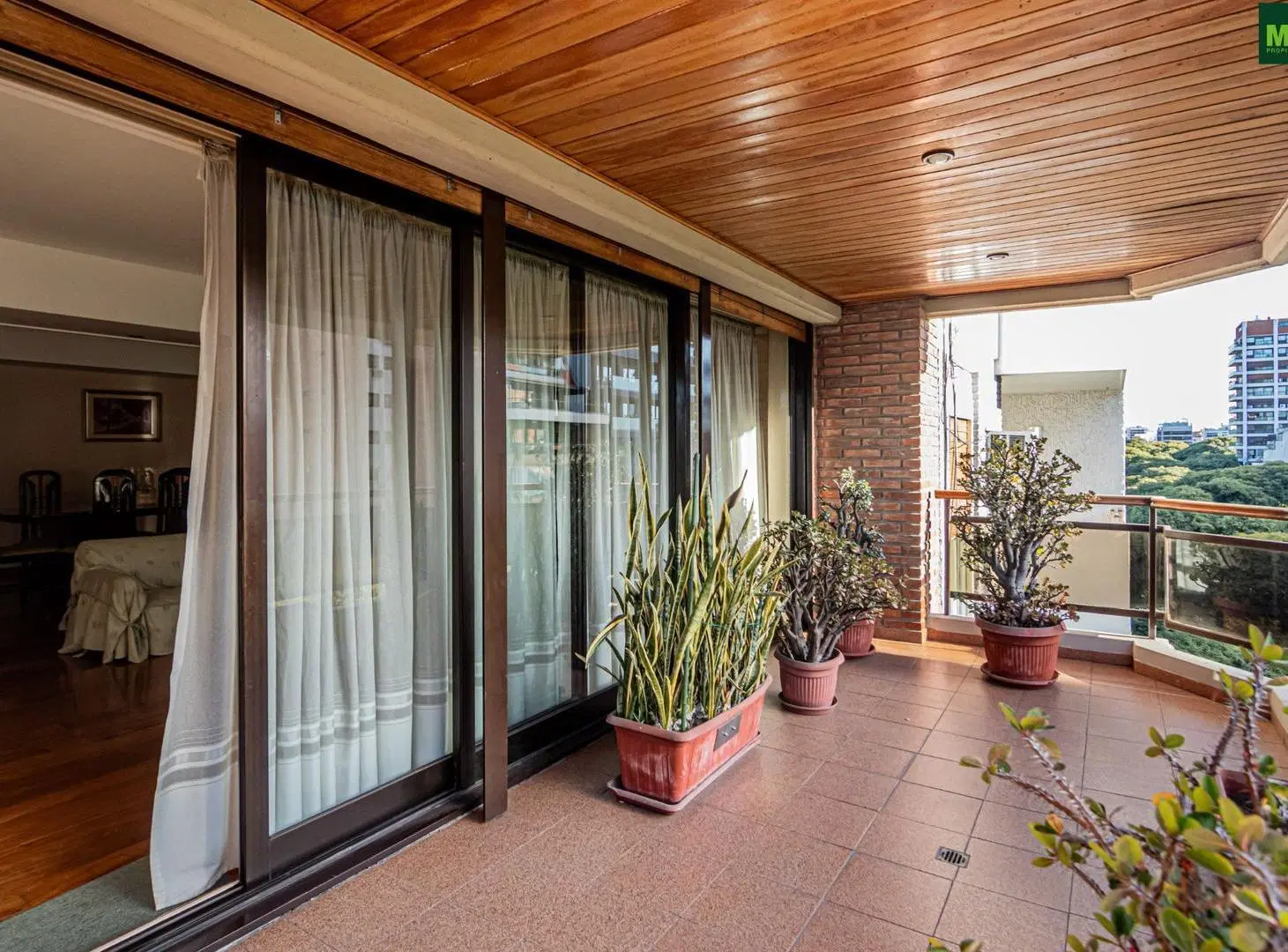 Exclusivo piso | 5 ambientes | 2 cocheras | Belgrano 4