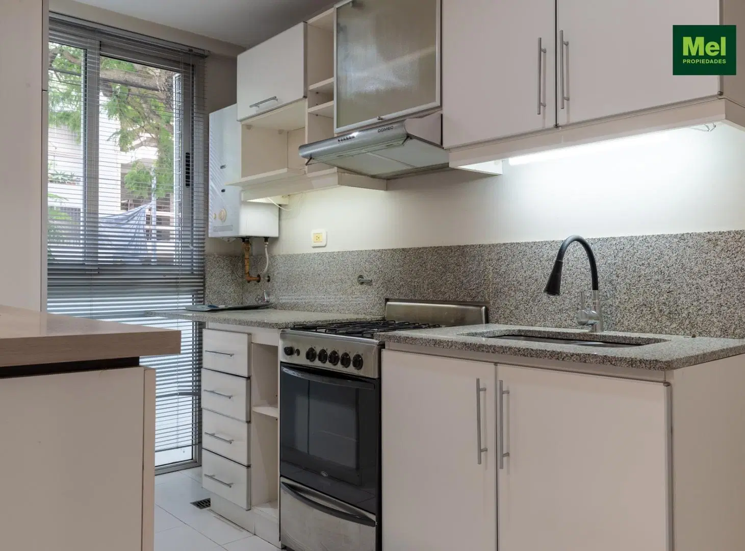 3 Ambientes | Luminoso al frente| Venta en Belgrano 8