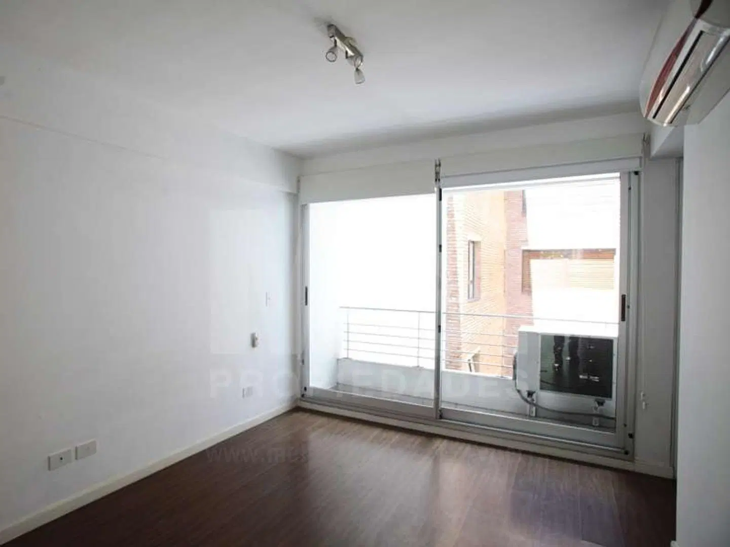 2 Ambientes| Alquiler en Belgrano| Amplio con Balcón 2