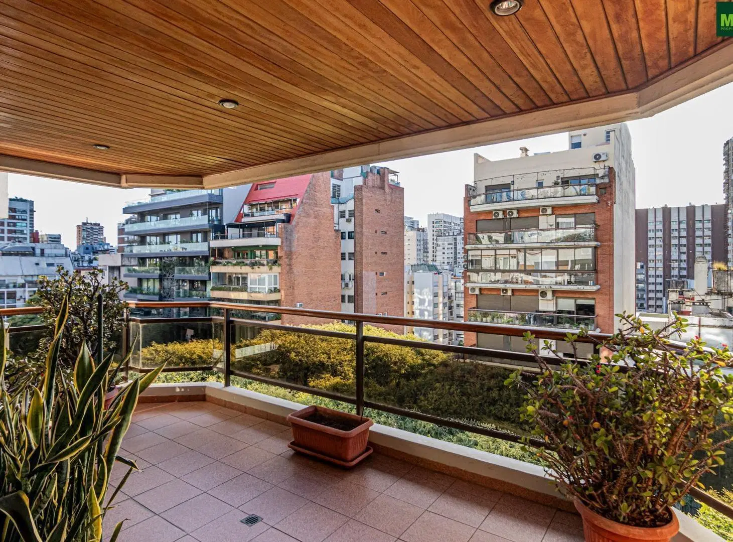 Exclusivo piso | 5 ambientes | 2 cocheras | Belgrano 4