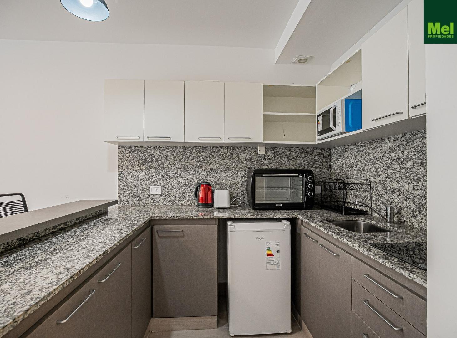 Foto de Monoambiente - Almagro con balcón - Venta, imagen 1