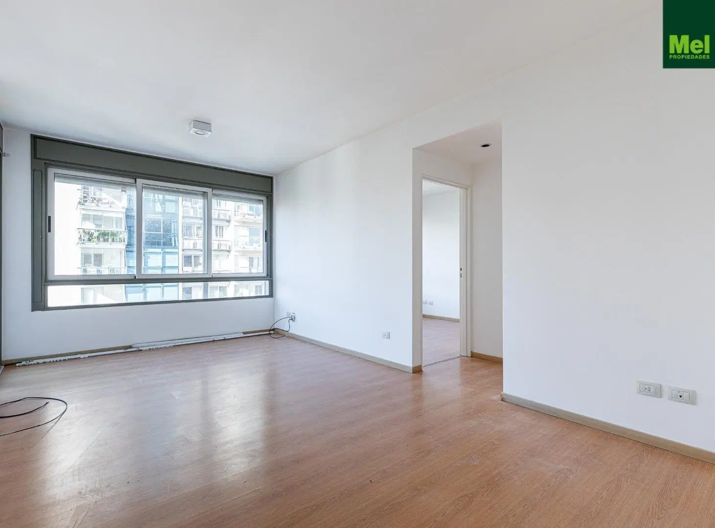IMPECABLE 2 AMB CON COCHERA TORRE CON AMENITIES Y SEGURIDAD 2