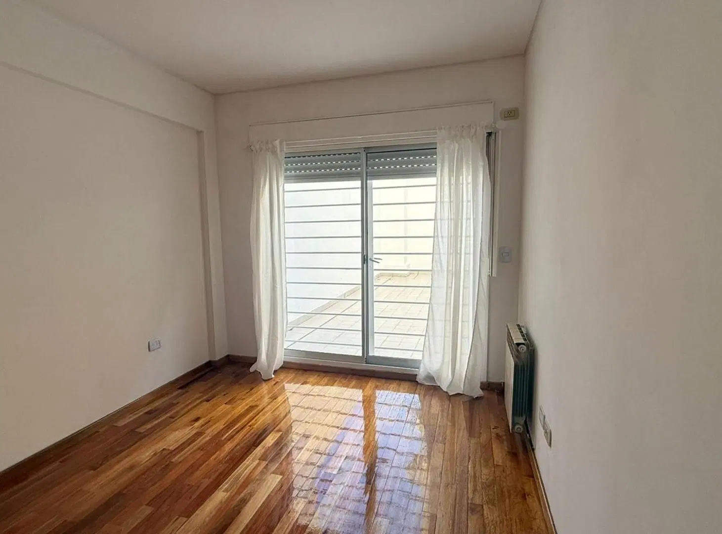 2 Ambientes| Alquiler, Flores | Excelente estado c/patio 8