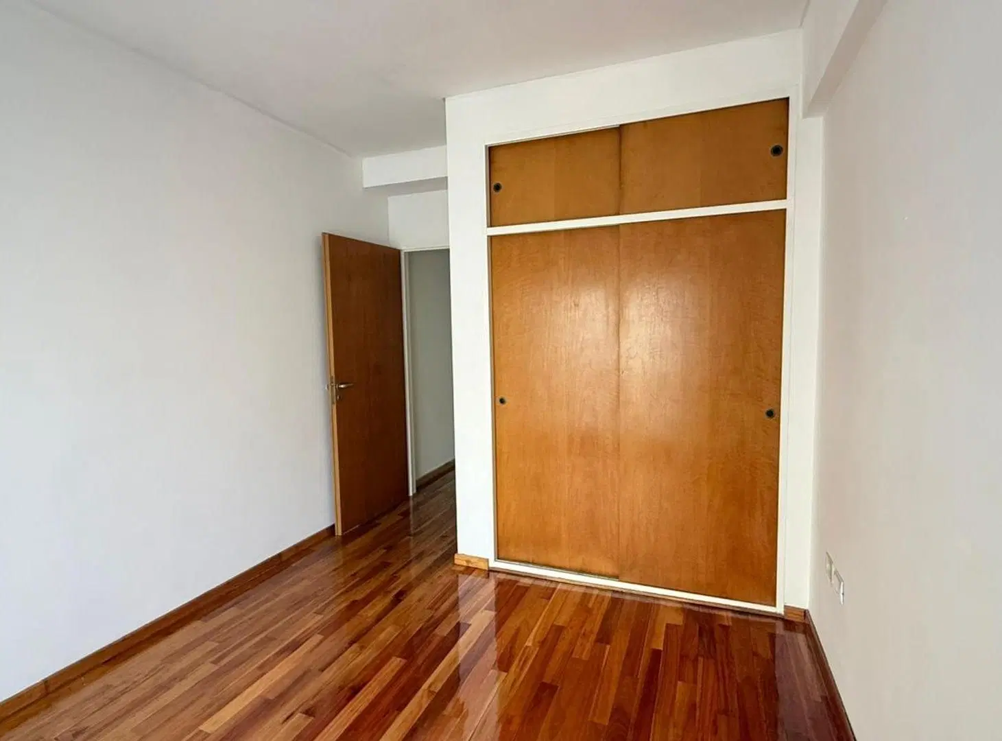 2 Ambientes| Alquiler, Flores | Excelente estado c/patio 2